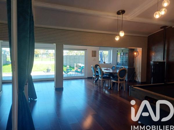 Maison à vendre 6 pièces 160 m² Saint-Amand-les-Eaux