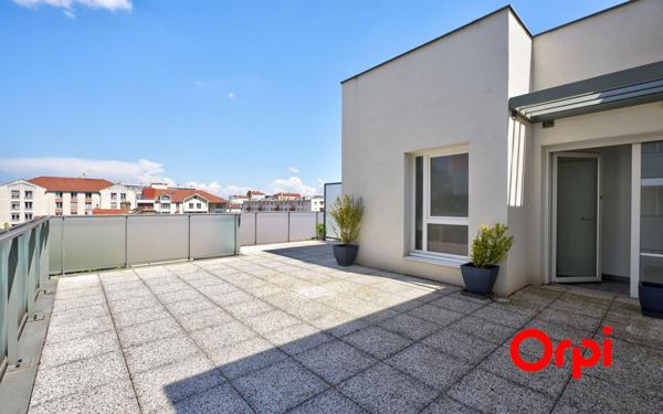 Appartement à vendre    3 pièces • 58,88 m2 Lyon 8