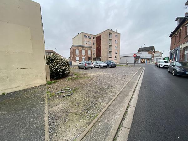 Terrain à vendre à Saint-Quentin - Secteur Saint Jean - Réf. 6081