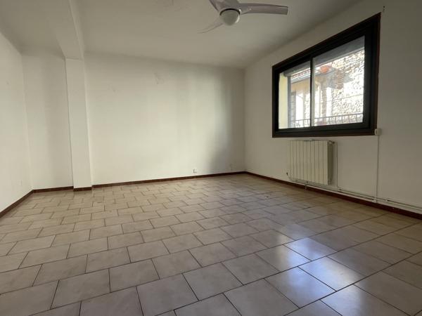 Maison de village 5 pièces 147m2 avec terrasse