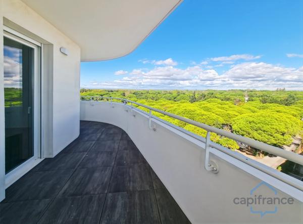 Appartement de prestige 3 pièces - Terrasse de 44m² VUE MER et triple exposition - Parking