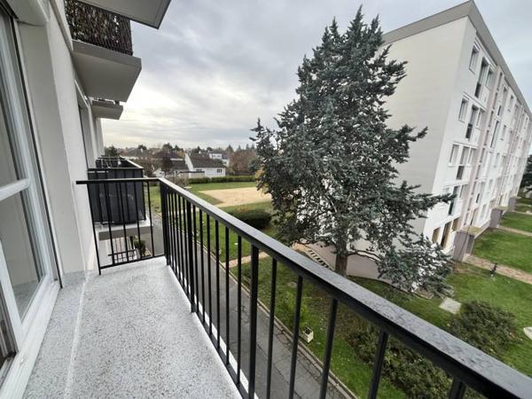 Appartement à louer 560 € CC Tours 1 pièce 31 m² DPE D