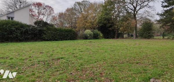 TERRAIN CONSTRUCTIBLE PONTCHATEAU