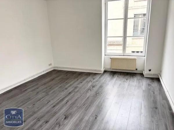 Immeuble à vendre 453m² Laon (02000)