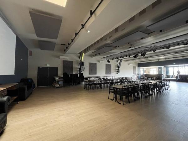 Vente Fonds de commerce 9 pièces 1161 m2 à Soissons