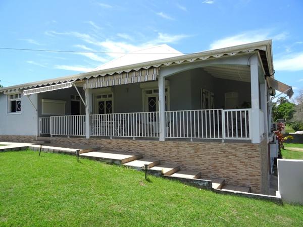 Maison à vendre 8 pièces SAINT FRANCOIS (971)