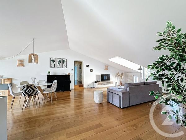 Appartement F4 à vendre  4 pièces - 120 m2 MOZAC - 63