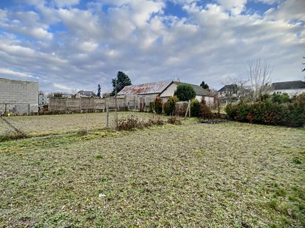 Terrain AMBOISE 540 m2 et garage