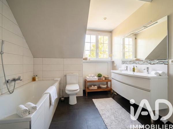 Maison à vendre 7 pièces 143 m² Sucy-en-Brie