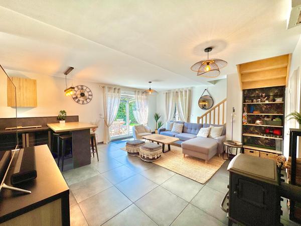 Roquebrune/Argens - Villa 4 chambres piscine chauffée dans résidence privée
