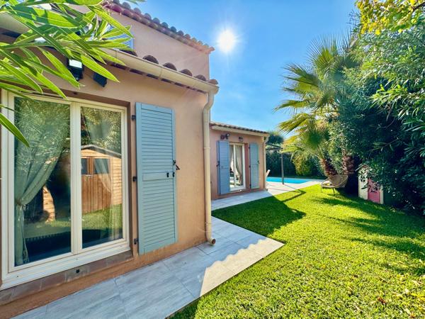 Roquebrune/Argens - Villa 4 chambres piscine chauffée dans résidence privée