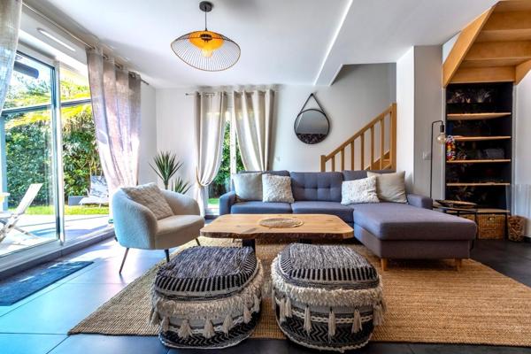 Roquebrune/Argens - Villa 4 chambres piscine chauffée dans résidence privée