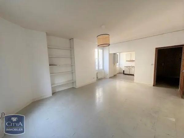 Appartement à louer 4 pièces 72.53m² Nantes (44000)