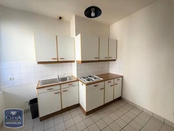 Appartement à louer 4 pièces 72.53m² Nantes (44000)