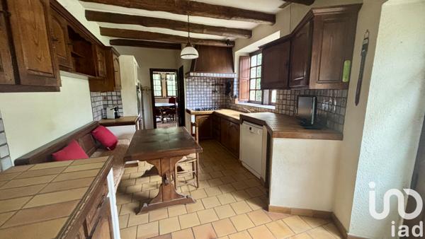 Maison à vendre 7 pièces 193 m² Saint-Étienne-de-Fontbellon