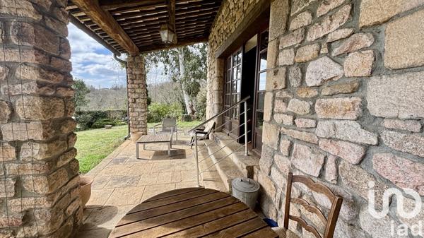 Maison à vendre 7 pièces 193 m² Saint-Étienne-de-Fontbellon