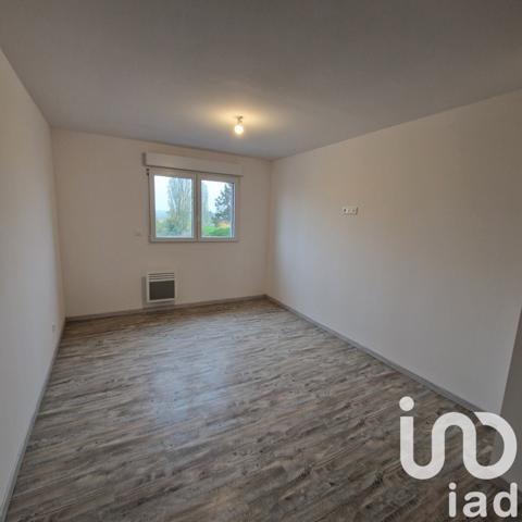 Maison 5 pièces de 112 m² à Douchy-les-Mines (59282)