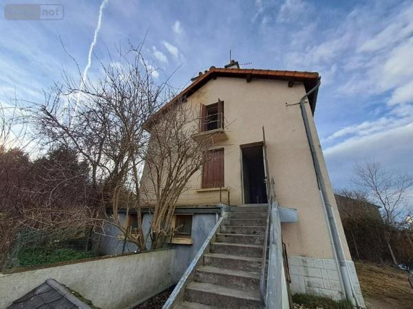 Maison à vendre à Val-d'Arcomie dans le Cantal (15320), ref : 044/1210