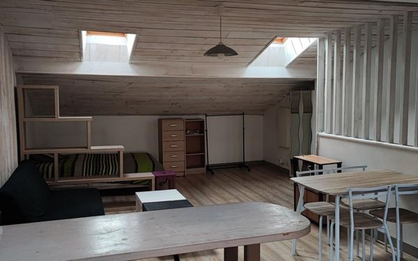 Appartement à louer    1 pièce •  Dax