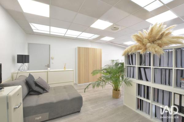 Location bureaux 43 m² Nîmes