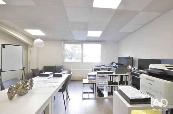 Location bureaux 43 m² Nîmes