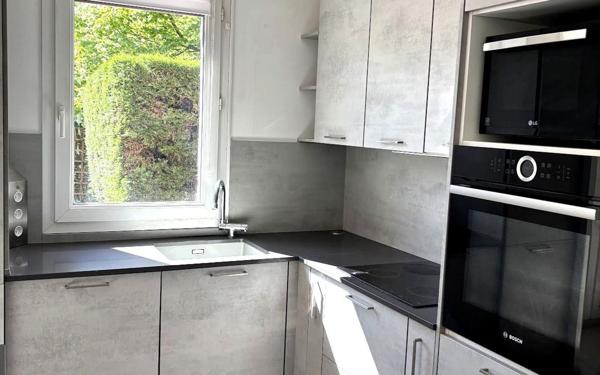 Appartement à vendre    4 pièces • 85 m2 Castanet-Tolosan