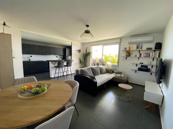 Appartement rénové à vendre à Saint-Denis à la Réunion (97400), ref : 228210   
Sainte-Clotilde