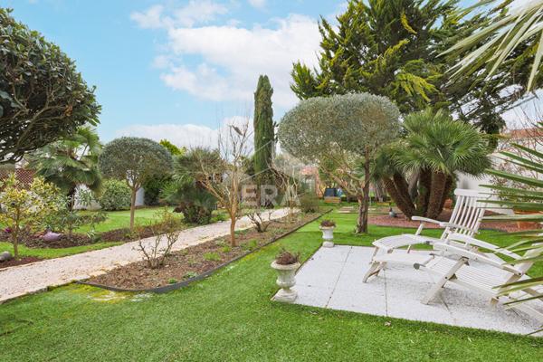 Maison familiale Lagord 4 chambres 1 bureau