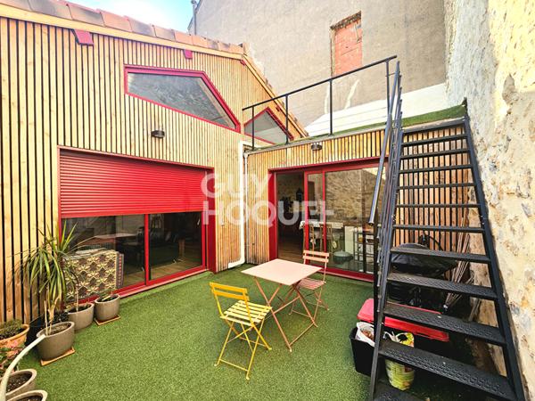 Rare à la Vente : Maison de Ville Atypique ? Charme, Calme et Garage de 115 m²