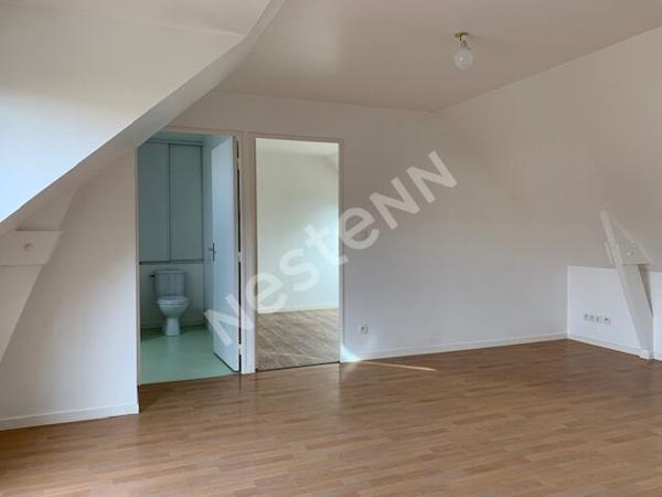 ALOUER Bel Appartement T2 dans Résidence Privée YFFINIAC