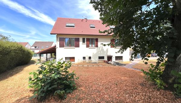 Maison individuelle 4 chambres avec studio indépendant