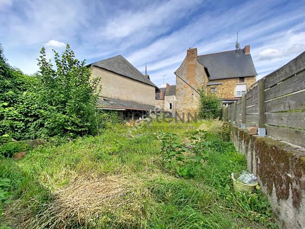 Appartement rénové au centre du Lion d'Angers - T2 idéal investissement