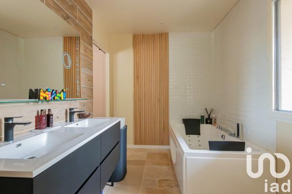 Maison à vendre 7 pièces 200 m² Cerny