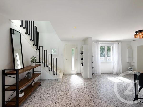 Maison à vendre  6 pièces - 161 m 2   PLESCOP  - 56