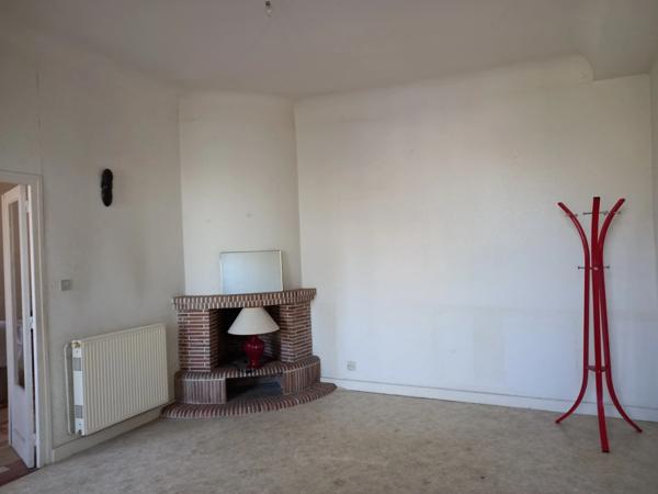 Immeuble à rénover CHATEAUNEUF VAL DE BARGIS (58)