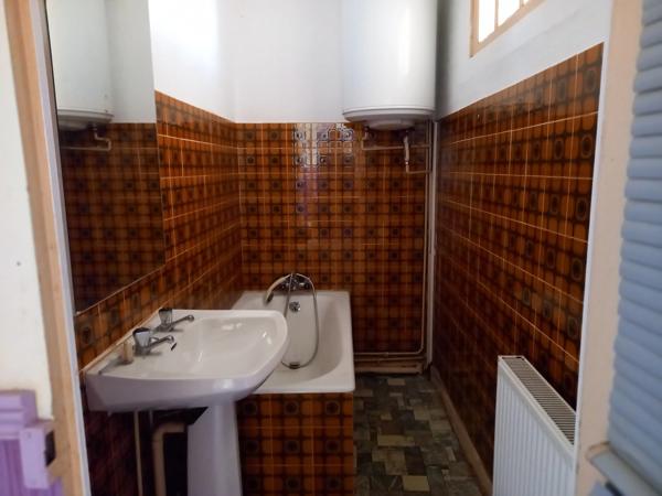 Immeuble à rénover CHATEAUNEUF VAL DE BARGIS (58)