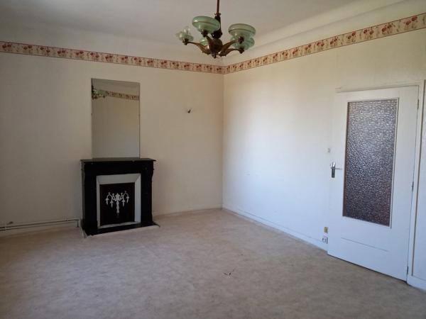 Immeuble à rénover CHATEAUNEUF VAL DE BARGIS (58)