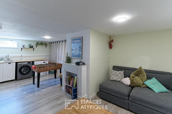 Élégante maison des années 70 avec piscine et jardin arboré