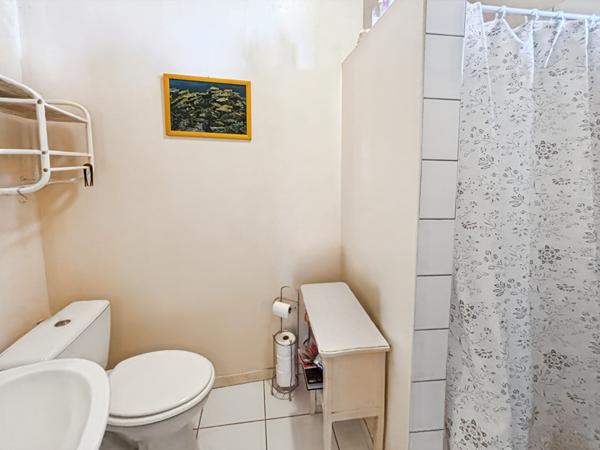 Maison sur 3 niveaux dans le centre-ville d'ETAMPES