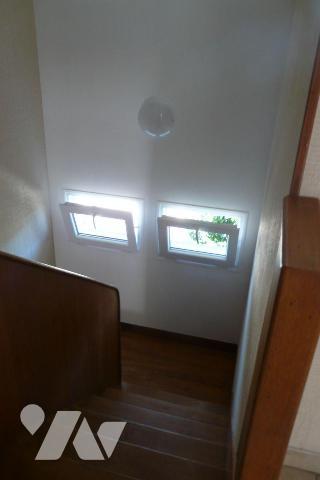  Immeuble divisé en deux logements:
Un logement comprenant au rez-de-chaussée : une entrée, un...