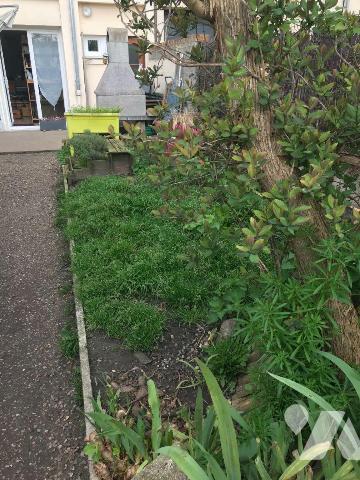  Immeuble divisé en deux logements:
Un logement comprenant au rez-de-chaussée : une entrée, un...