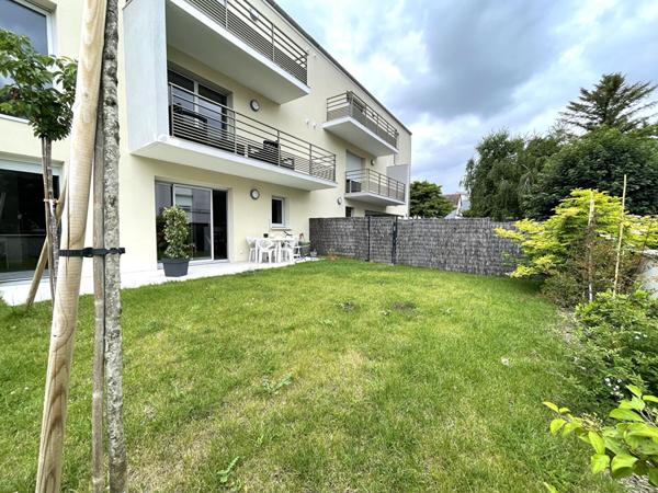 TOURS STE RADEGONDE, APPARTEMENT TYPE 3 + JARDIN+ GARAGE DOUBLE