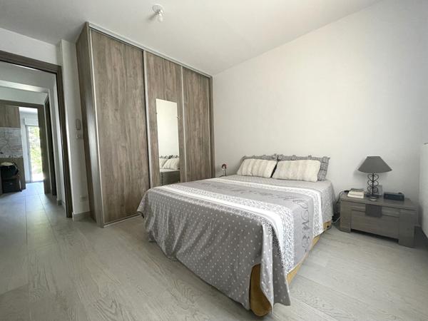 TOURS STE RADEGONDE, APPARTEMENT TYPE 3 + JARDIN+ GARAGE DOUBLE