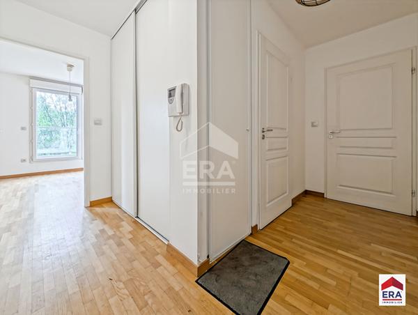 Appartement - 67 m² -  Terrasse - place de parking sécurisée - Wasquehal Centre