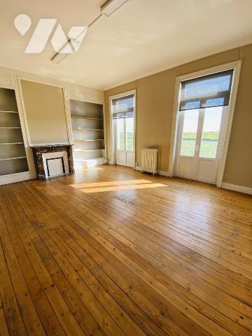 Maison de maître de 256m² au centre d'ETAPLES