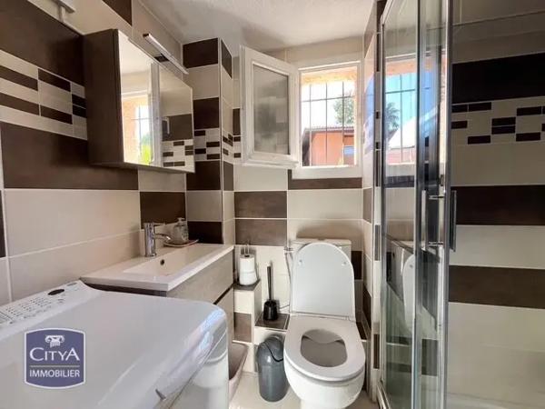 Appartement à vendre 2 pièces 31m² Sanary-sur-Mer (83110)