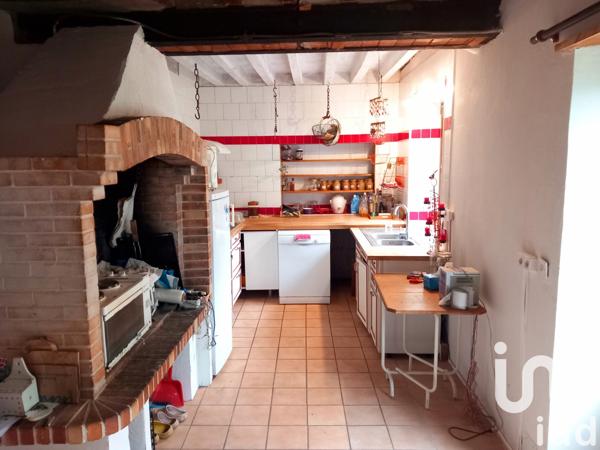 Maison à vendre 11 pièces 221 m² Saintigny