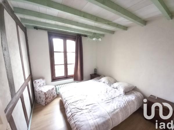Maison à vendre 11 pièces 221 m² Saintigny