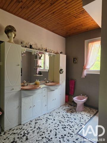 Maison à vendre 10 pièces 220 m² Arles-sur-Tech