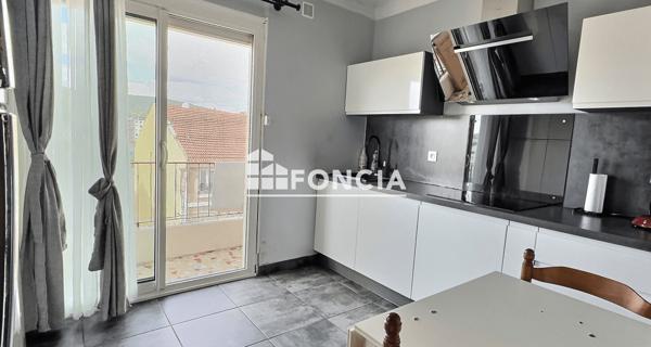À vendre Appartement 4 pièces 79 m² - La Ricamarie 42150